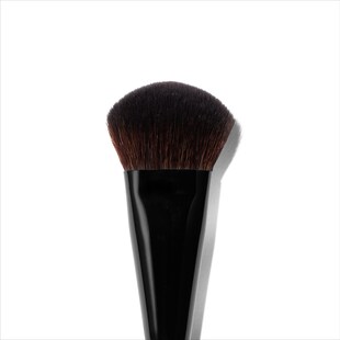 Soft Focus Foundation Brush 柔焦細緻粉底掃