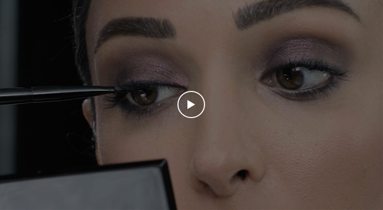 Amped Look with Luxe Eye Shadow
